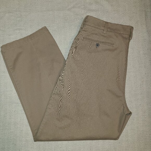 Lee Performance khakis size 36 x 30 ~ #2 - Picture 1 of 4